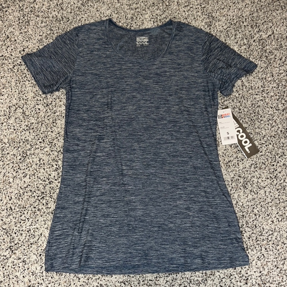 32 degrees cool t-shirt